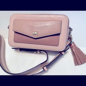 Michael Kors cross body